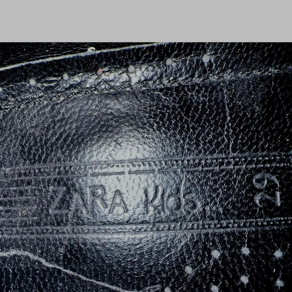 Zara kids loafers black size 12.5 Or 29